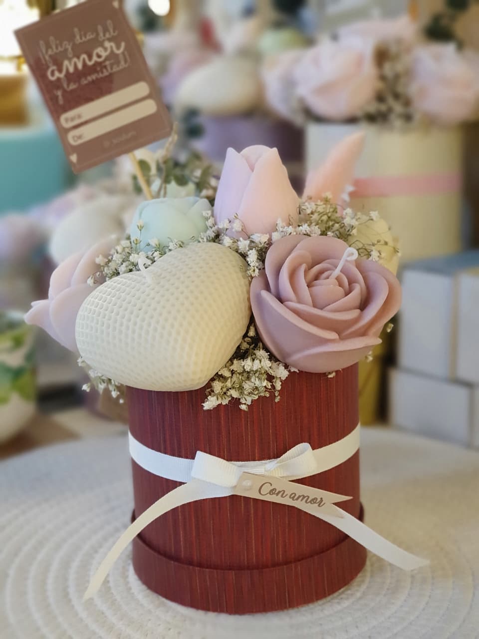 Bouquet Amor y Amistad en Caja Roja