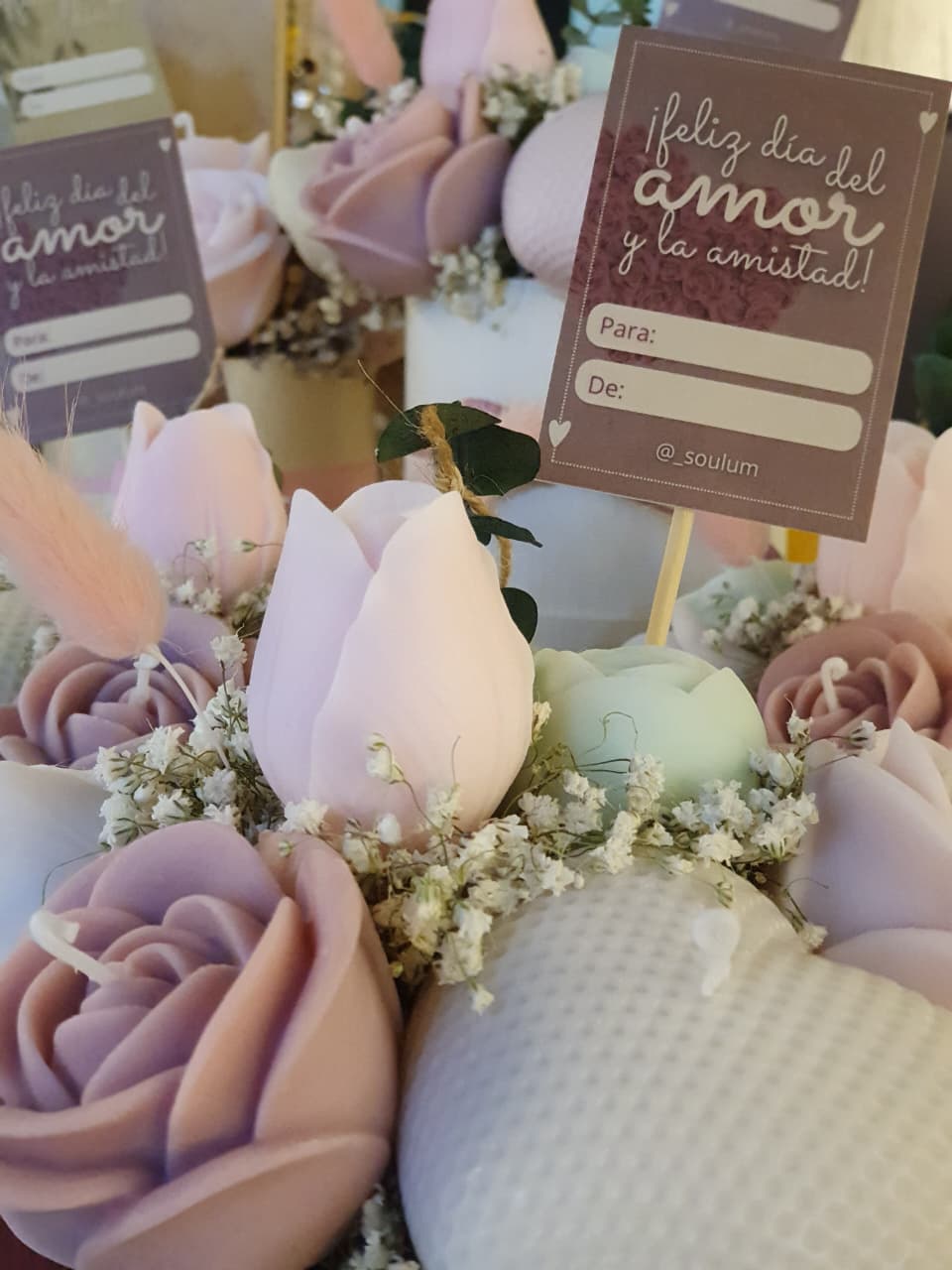 Bouquet Amor y Amistad en Caja Blanca