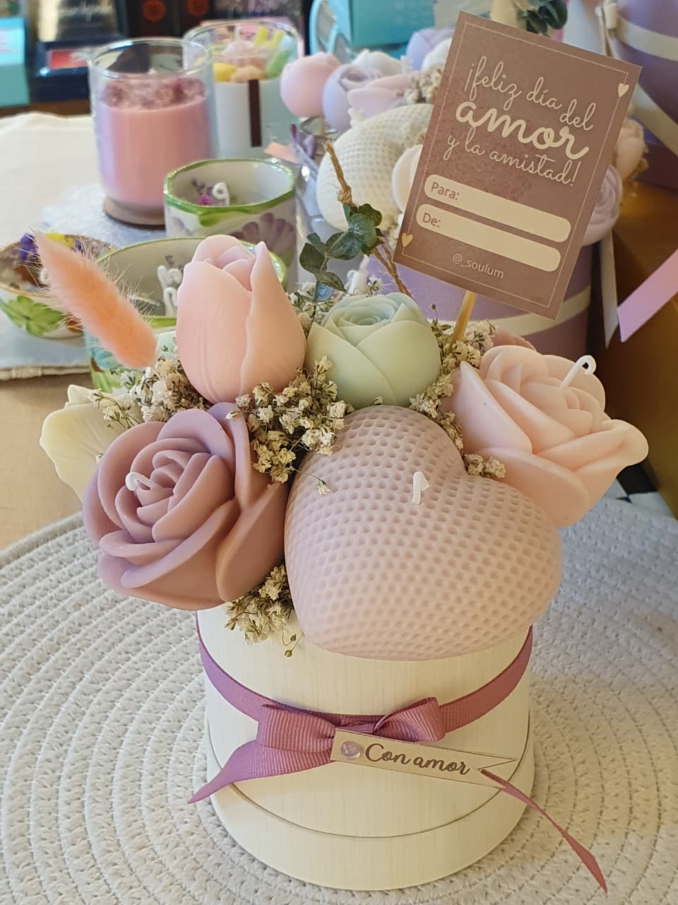 Bouquet Amor y Amistad en Caja Blanca