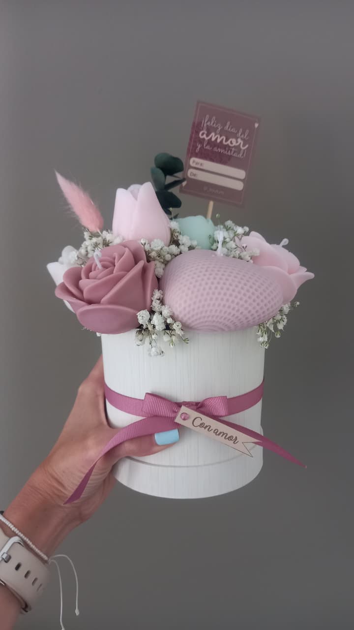 Bouquet Amor y Amistad en Caja Blanca